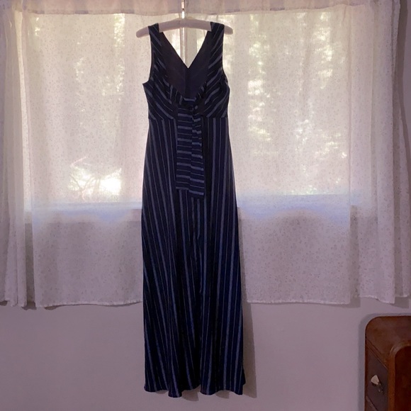 Doe and Rae Striped Maxi - Picture 3 of 7